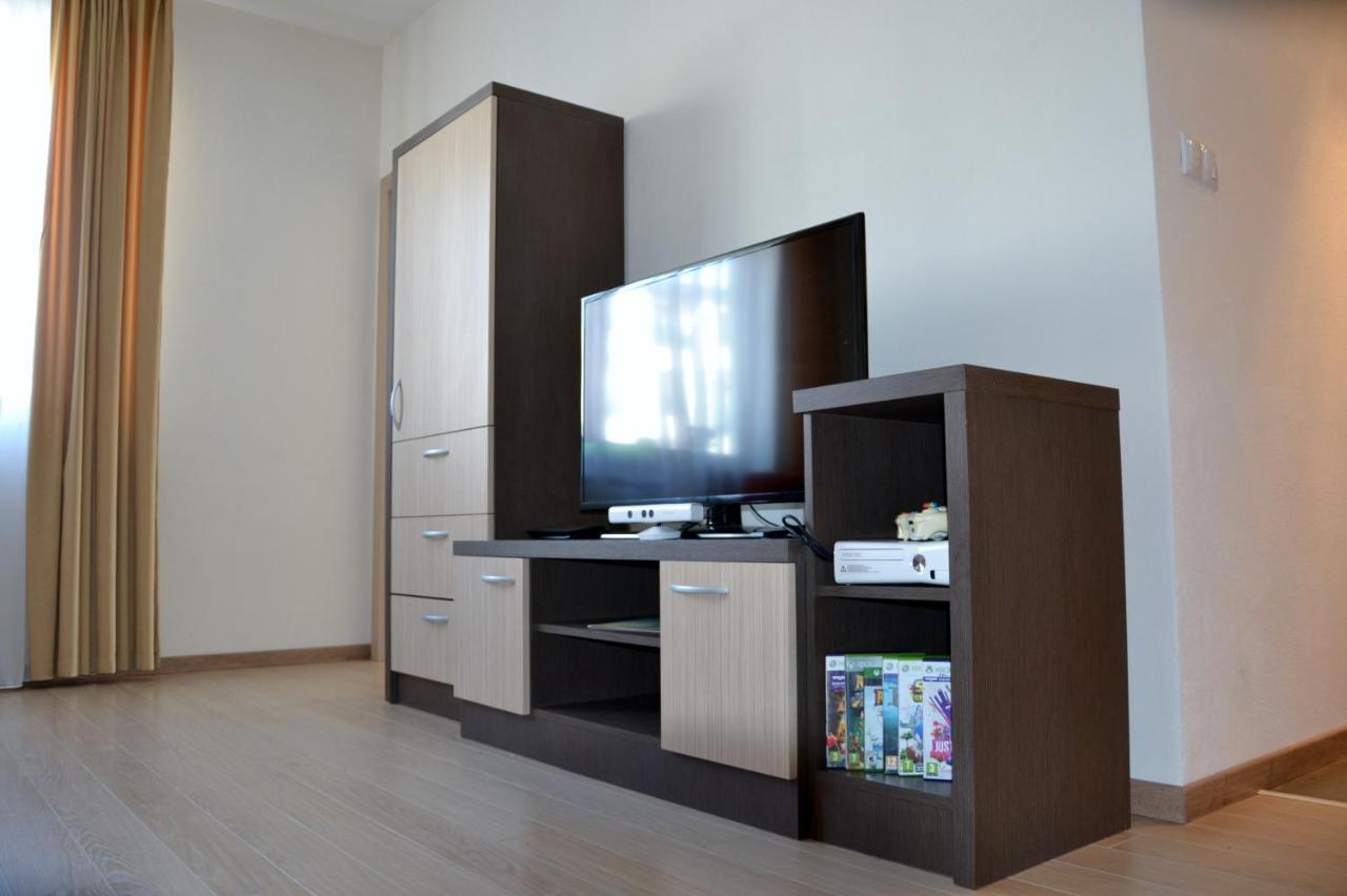 Apartman V Starej Lesnej S Balkonom Stara Lesna Exterior photo